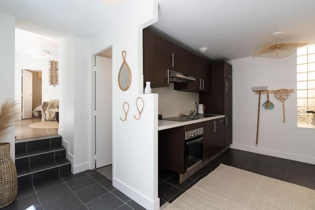 Superbe Appartement En Rdc Proche Marche Central La Rochelle  Exterior photo