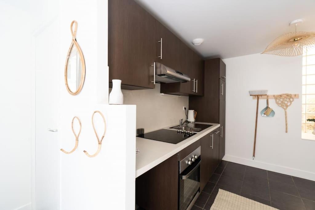 Superbe Appartement En Rdc Proche Marche Central La Rochelle  Exterior photo