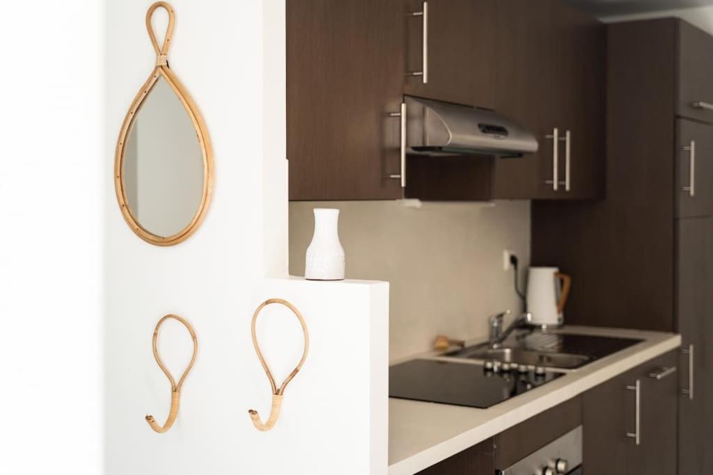 Superbe Appartement En Rdc Proche Marche Central La Rochelle  Exterior photo